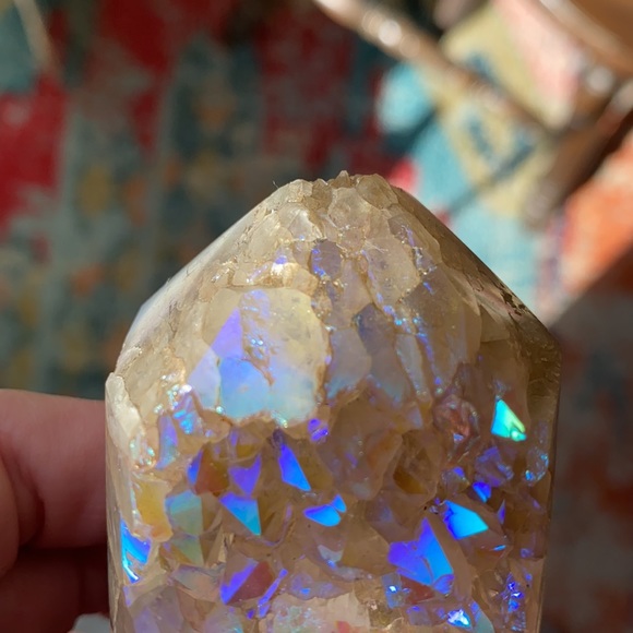 Aura quartz tower - Picture 6 of 6